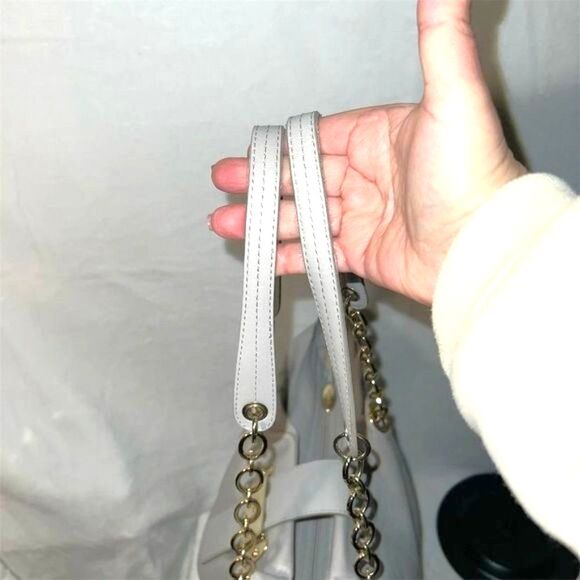 Furla Women's Grey Leather Shoulder Bag with Gold Chain Straps - Picture 9 of 16